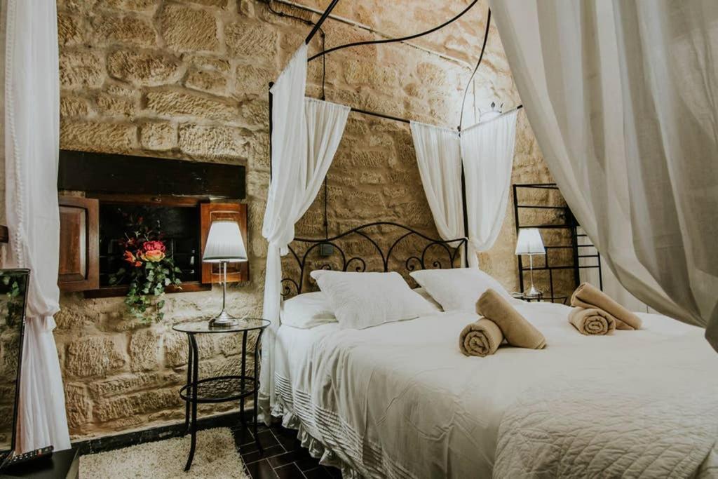 Durmiendo Como Reyes En La Rioja Cihuri Zewnętrze zdjęcie